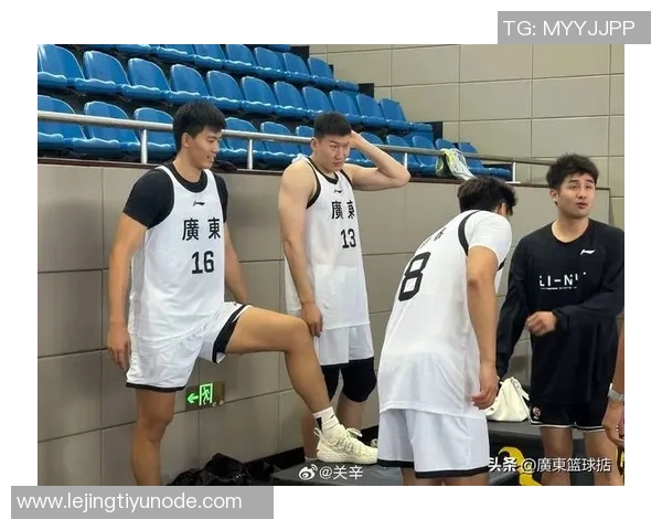 广州男篮体测圆满结束球员们已迫不及待迎接新赛季挑战