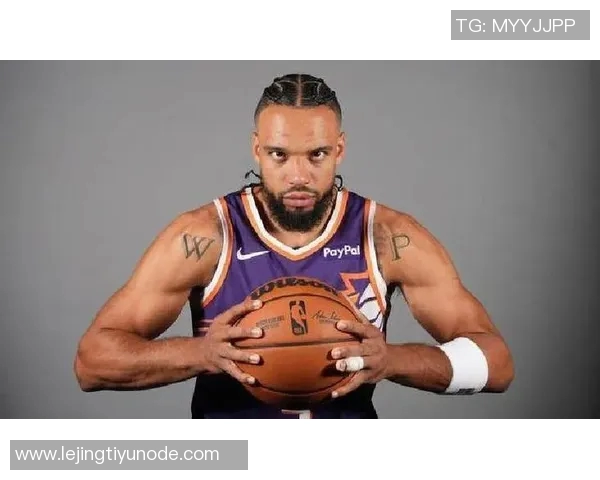 狄龙近期表现惊艳两场比赛均砍33分命中率超六成三分命中率接近四成 狄龙近期表现惊艳两场比赛均砍33分命中率超六成三分命中率接近四成