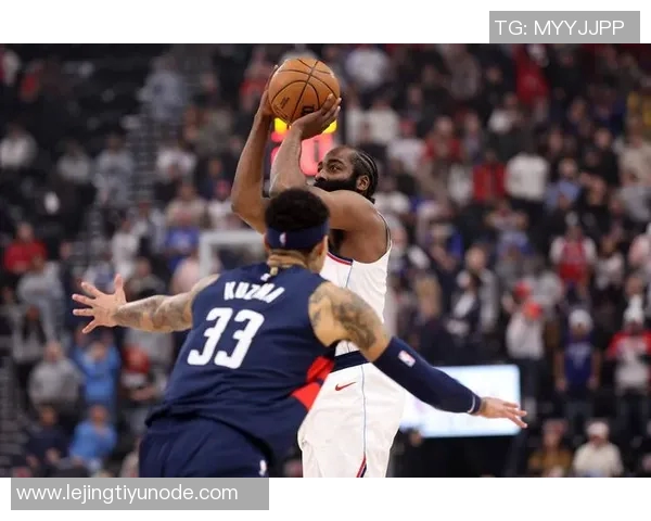 泰伦卢赛前强调将合理分配哈登上场时间以避免过度疲劳