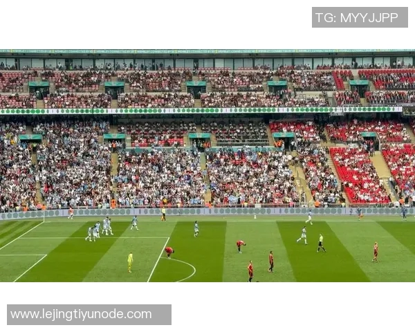 拉门斯赛场神勇表现连救险球最后时刻助攻队友绝平精彩瞬间